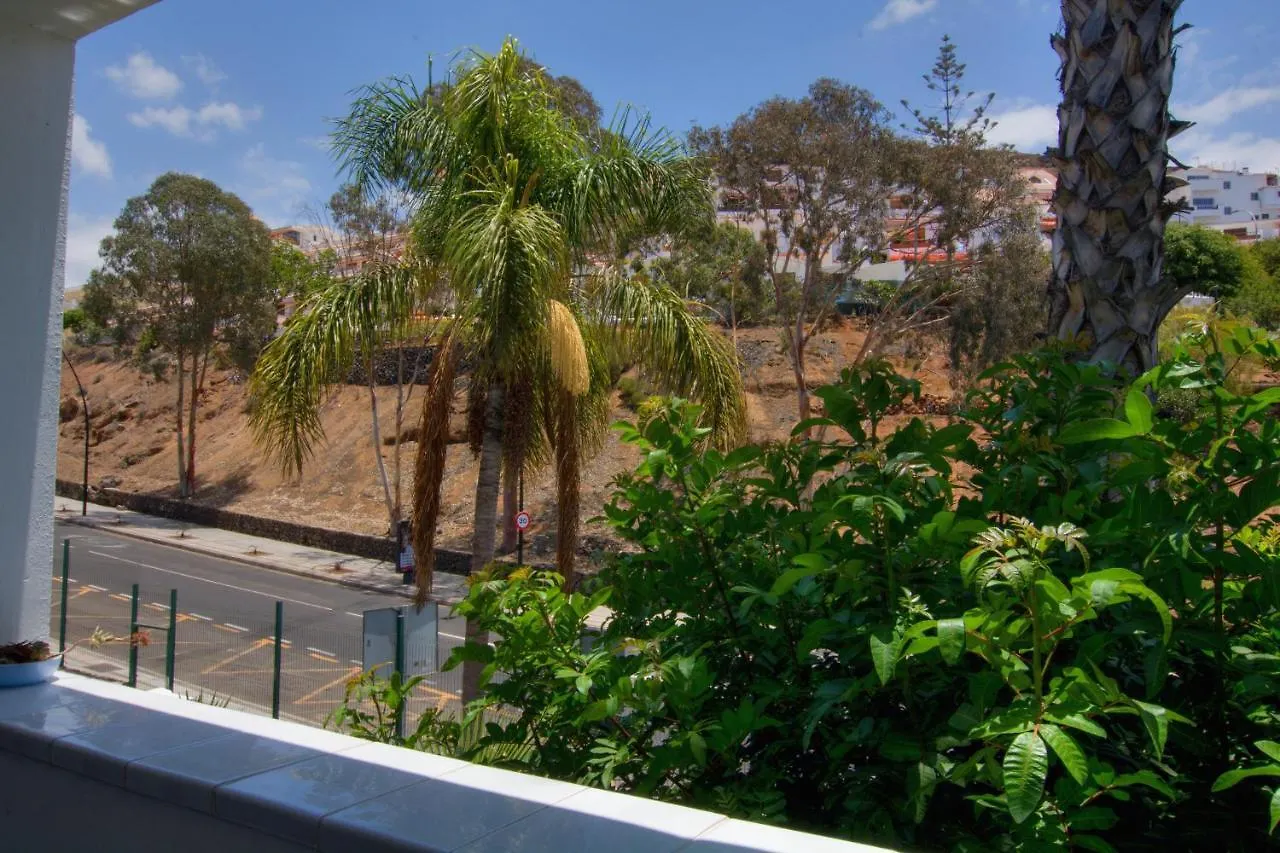 Azahara Apartamento cerca Playa Las Vistas Los Cristianos Los Cristianos  España